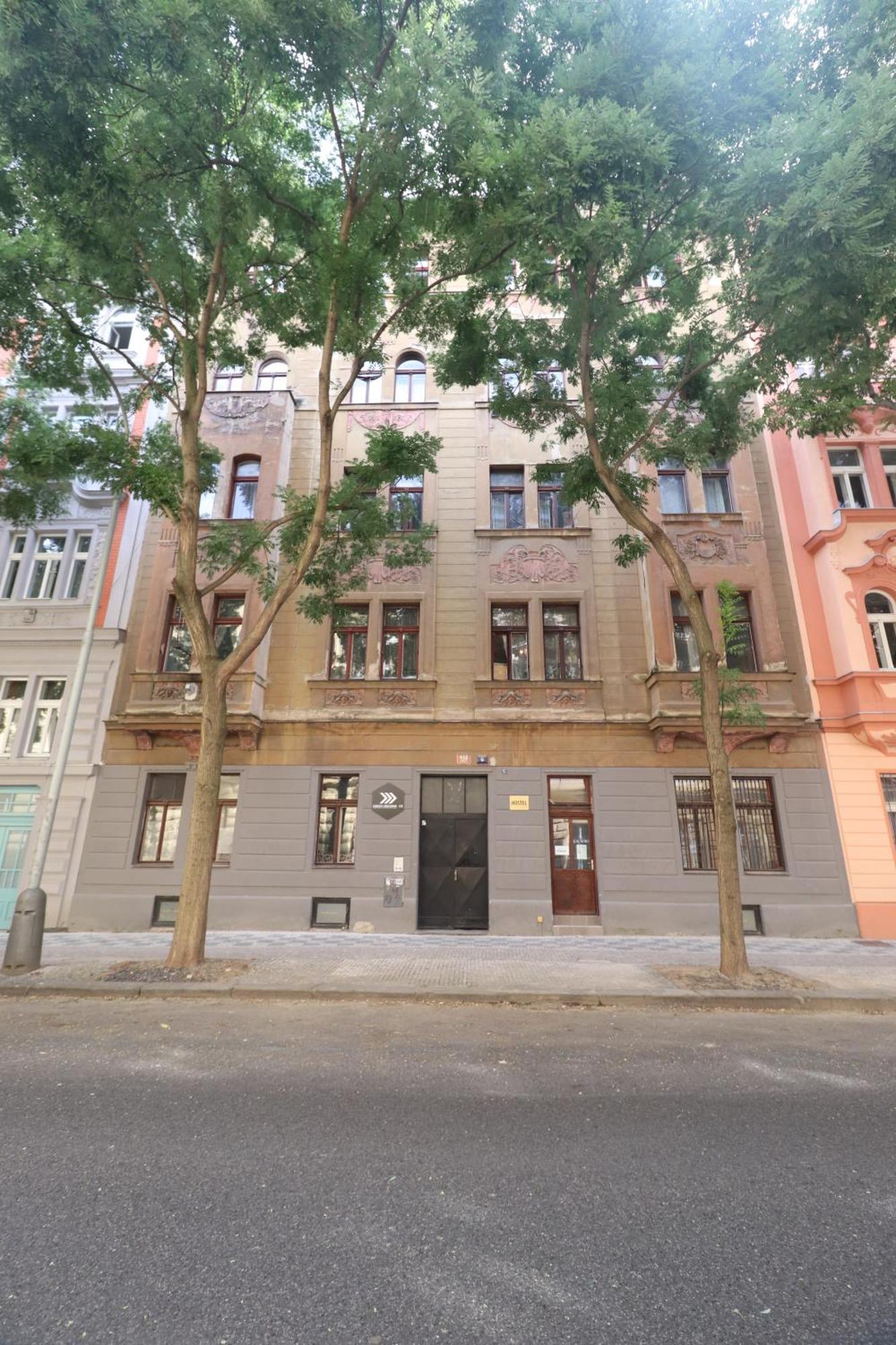 Hostel Comfort Prag Exterior foto